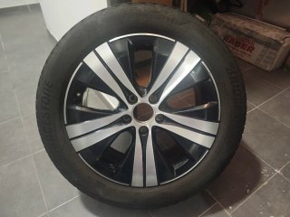 Juego de 4 llantas Mercedes Clase C Con neumáticos