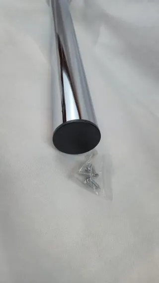 Pata de Mesa Ajustable en Acero Cromado