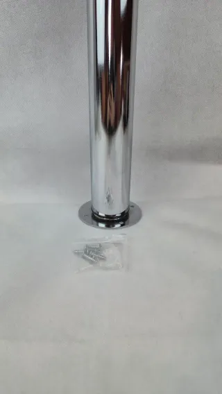 Pata de Mesa Ajustable en Acero Cromado