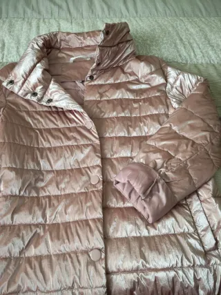 Plumas rosa brillante