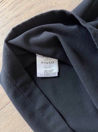 Jeans strappati effetto tie-dye