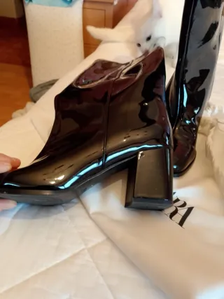 Botas charol negras T.38