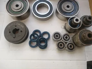Lote de piezas y rodamientos