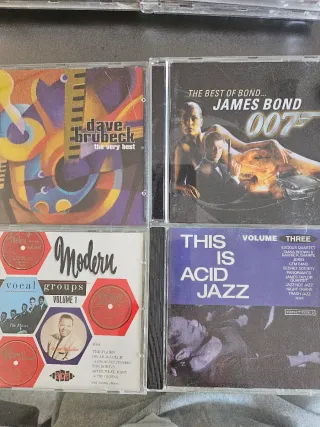 CDs unidad 5€: Cotton Mather, The Clash, etc...