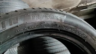 Neumático 225/50/17