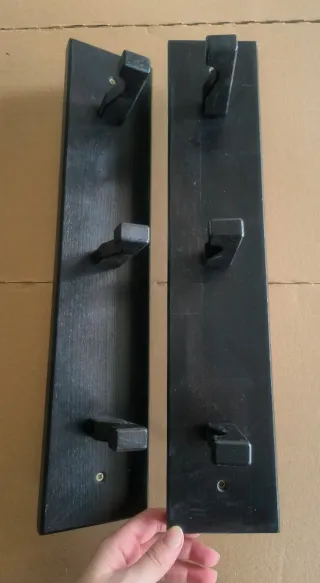 Percheros de madera negros Ikea