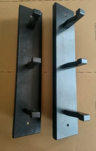 Percheros de madera negros Ikea