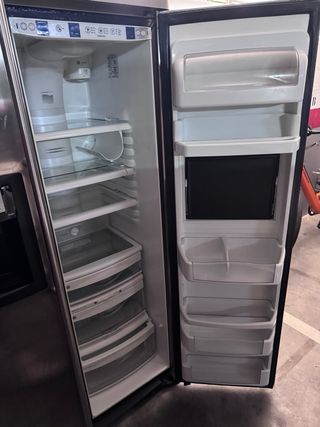 Nevera americana General Electric,dispensador agua