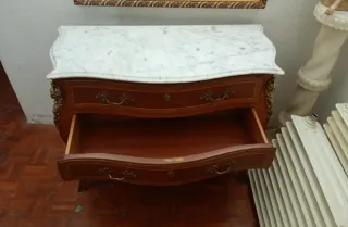 Conjunto mesa y recibidor marmol