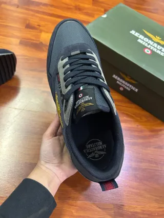 Nuove con scatola originale