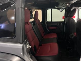 Jeep Wrangler UNLIMITED SPORT S