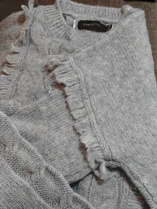 Jersey invierno gris nuevo, no se ha usado.