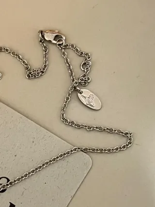 Collar Vivienne Westwood Morado y Plateado ismene