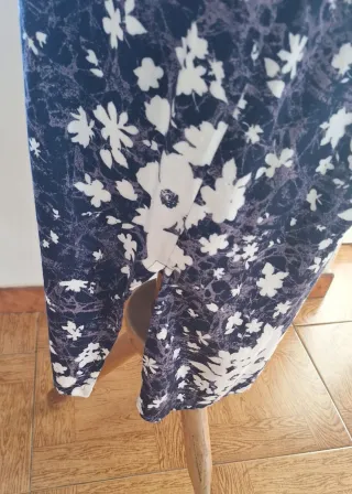 Vestito floreale maniche corte con spacchi