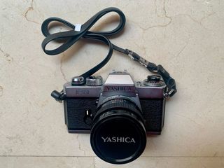 Cámara Yashica FR Analógica Vintage