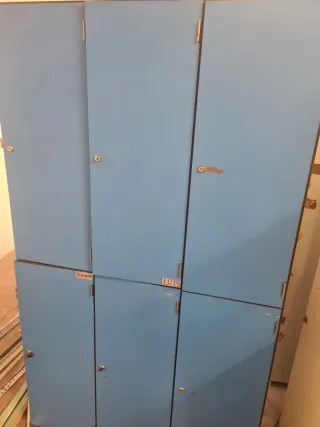 Taquillas y bancos fenolico