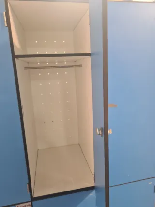 Taquillas y bancos fenolico