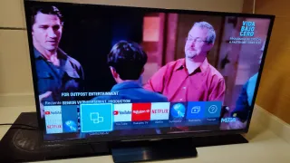 Televisión LED Samsung 32" Smart TV