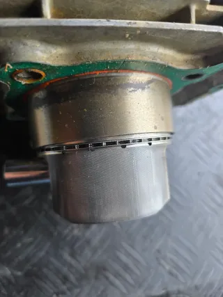 Cilindro y Pistón Honda TRX 400