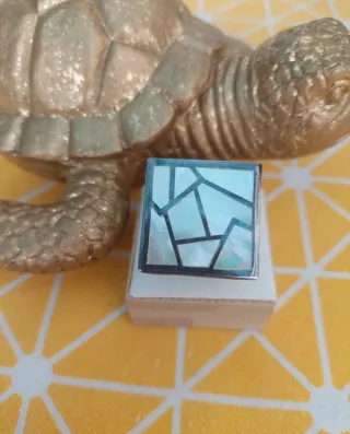 Anillo Plata y Nácar Diseño Geométrico