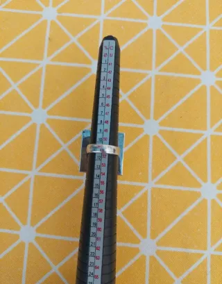 Anillo Plata y Nácar Diseño Geométrico