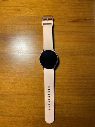 Reloj Samsung Galaxy Watch 5 Rosa con cargador