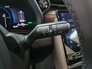 Lexus LBX 1.5 136cv HEV Elegant+