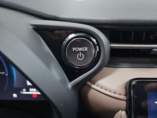 Lexus LBX 1.5 136cv HEV Elegant+