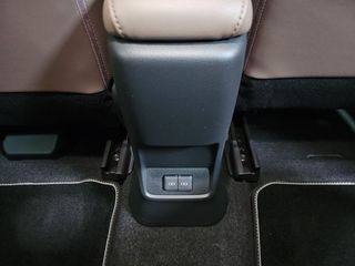 Lexus LBX 1.5 136cv HEV Elegant+