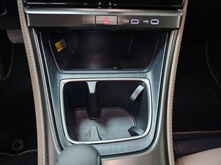 Lexus LBX 1.5 136cv HEV Elegant+