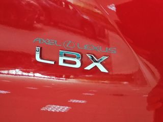 Lexus LBX 1.5 136cv HEV Elegant+