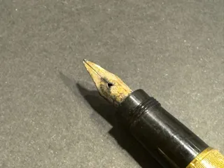 Pluma Waterman Chapado Oro 18K