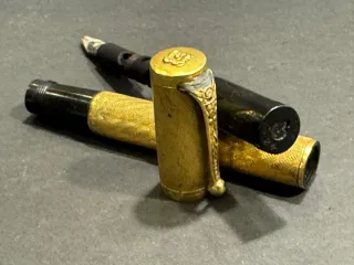 Pluma Waterman Chapado Oro 18K