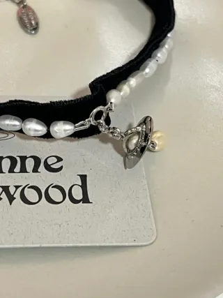 Collar Vivienne Westwood Perlas Negro aleska