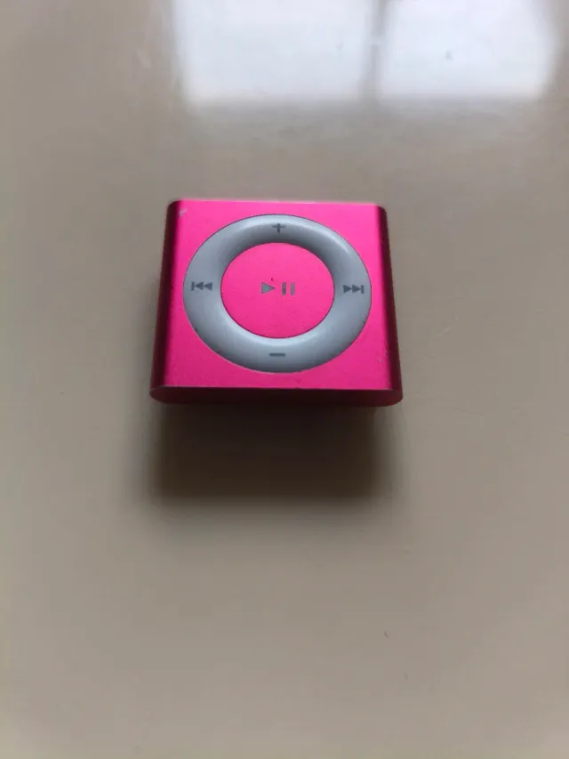 iPod Shuffle Rosa  + Accesorios
