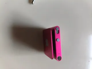 iPod Shuffle Rosa + Accesorios