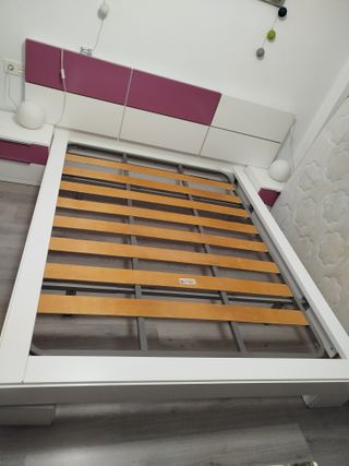 Somier de láminas y base de cama