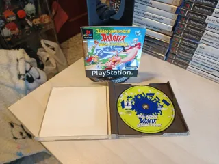 Juegos Disparatados Asterix PS1 Completo