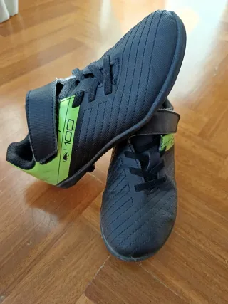 Botas de fútbol niño