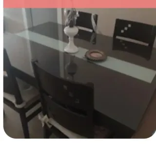 Mesa comedor y 4 sillas