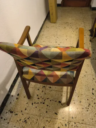 Sillón butaca estampado geométrico