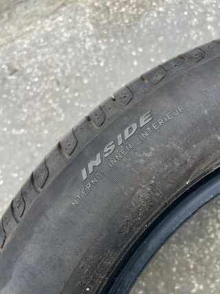 Neumático Pirelli 215/55 R17 94V