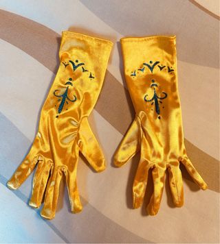 Vestido Bella Talla S con guantes Muy bonito