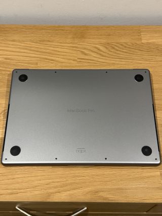 MacBook Pro M3 8GB RAM 512GB 14”