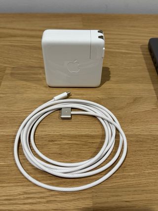 MacBook Pro M3 8GB RAM 512GB 14”