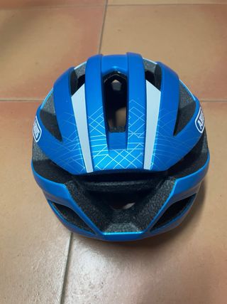 Casco de bicicleta azul ABUS VIANTOR