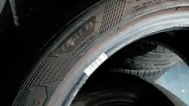 Neumático 225/45/17