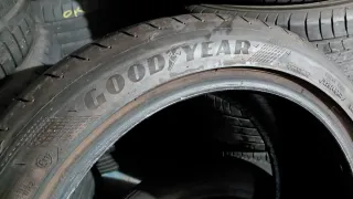 Neumático 225/45/17