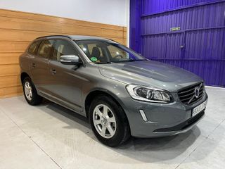 VOLVO XC60 2.0 D3 Momentum Auto