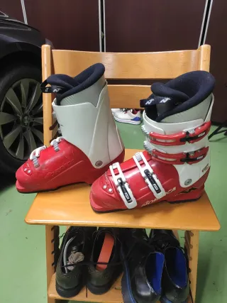 Botas de esquí Nordica rojas para niños niñas